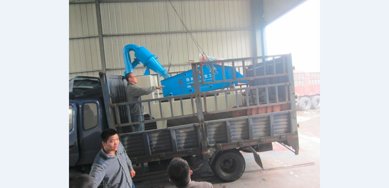 <a href=http://www.eeussyy.com/tags/xishahuishouji target=_blank class=infotextkey><a href=//tags/xishahuishouji target=_blank class=infotextkey>細沙回收機</a></a>發貨現場