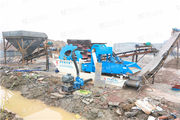 輪斗式<a href=http://www.eeussyy.com/tags/xishaji target=_blank class=infotextkey><a href=//tags/xishaji target=_blank class=infotextkey>洗砂機</a></a>39.jpg